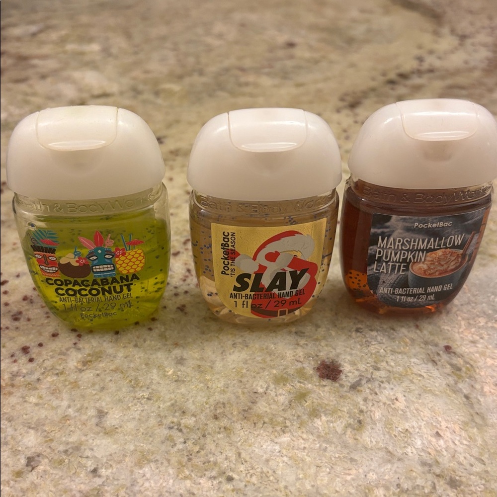 Bath & Body Works Assorted Hand Sanitizers and PocketBac Holders - Picture 7 of 8